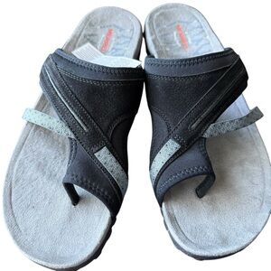 Merrell Women's Terran Post II sandals in a black/grey Size 11 New